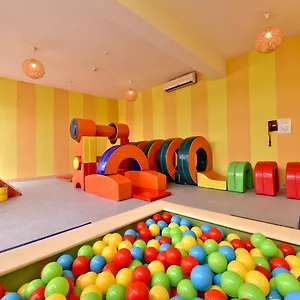 https://tt-hotels-tropical.turkeyfethiyehotels.com